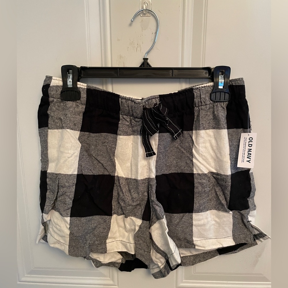 NWT Old Navy Plaid Pajama Shorts - size small tall